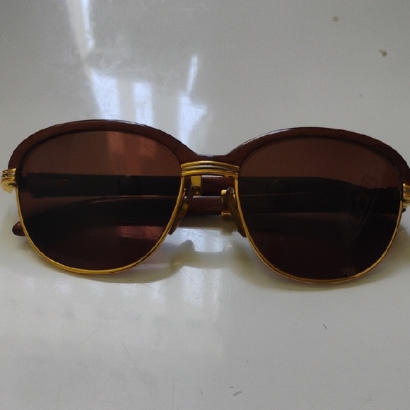 Cartier Stylish Gold and Brown Sunglasses - Picture 1 of 6